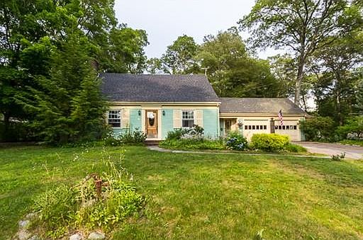 1st image of 10 Highland Ave