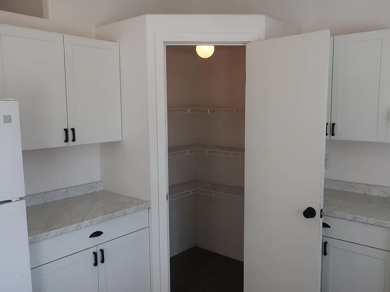 583 Morning View Cir — Photo 8