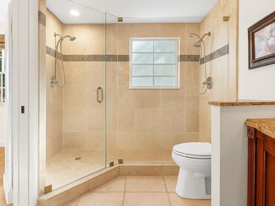 1998 NE 7th Street #101, Deerfield Beach, FL, 33441