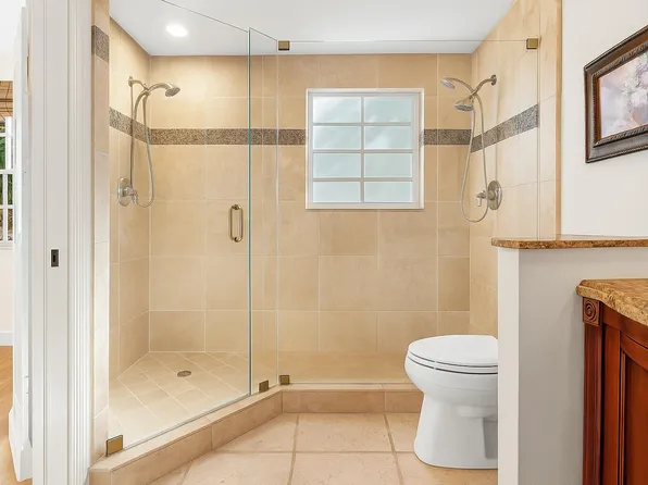 1998 NE 7th Street #101, Deerfield Beach, FL 33441