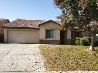 9419 Dusty Wheat Dr, Bakersfield, CA 93313