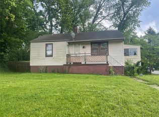 588 Cosie Dr, Saint Louis, MO