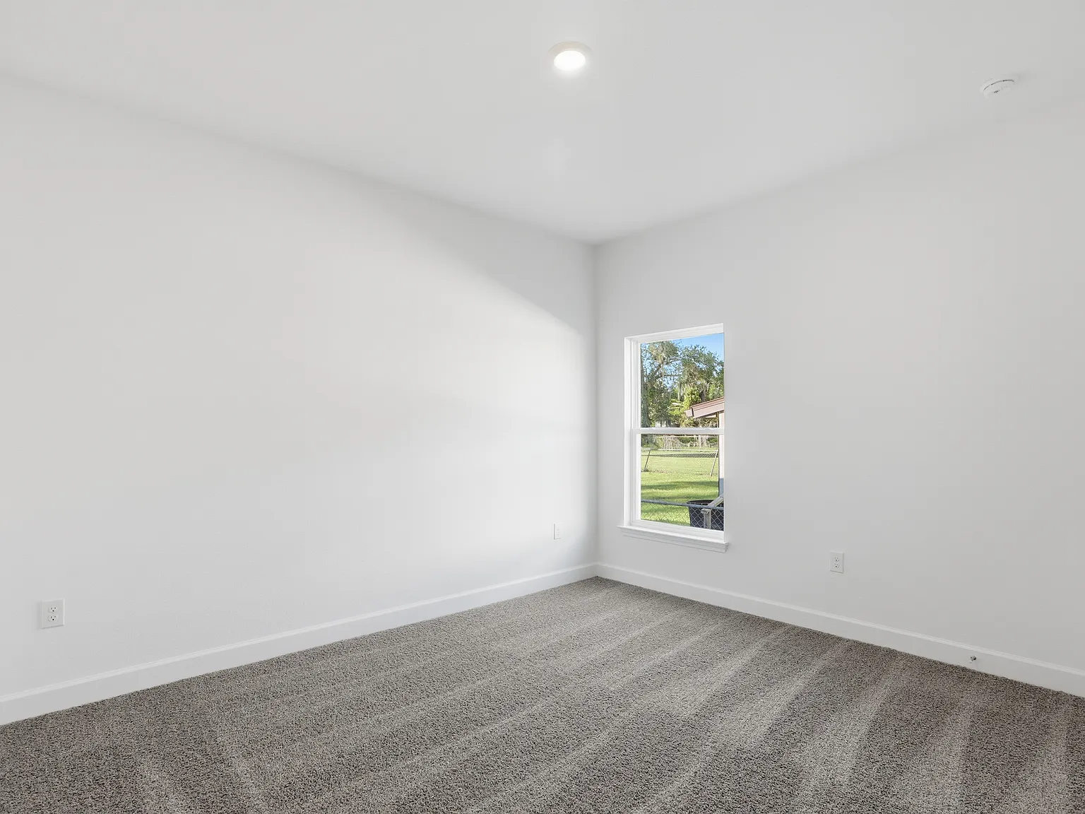 3 bed, 1708 sqft, $2,500 — Photo 2