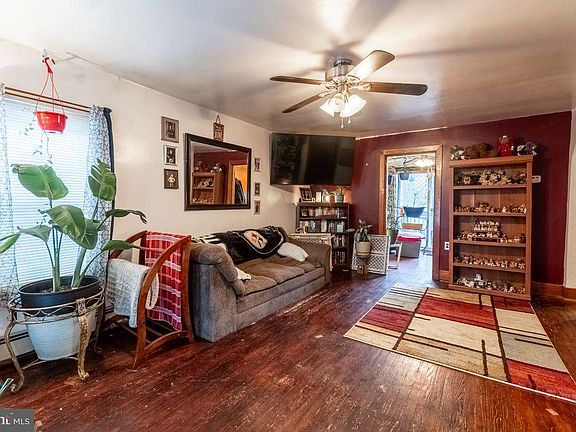 4th image of 62 McKinley Ave