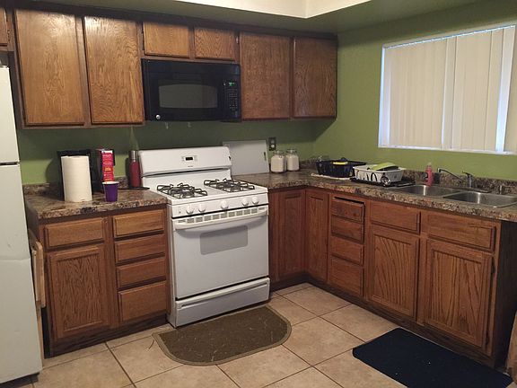 3rd image of 3617 Alabama St