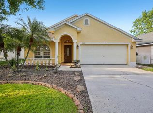 19329 Garden Quilt Cir, Lutz, FL 33558