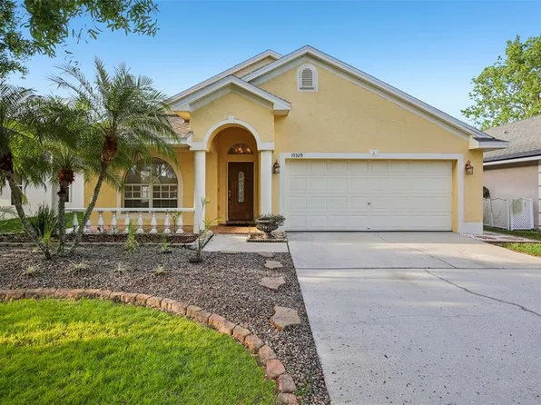 19329 Garden Quilt Cir, Lutz, FL 33558