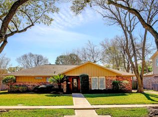 5011 Wigton Dr, Houston, TX 77096