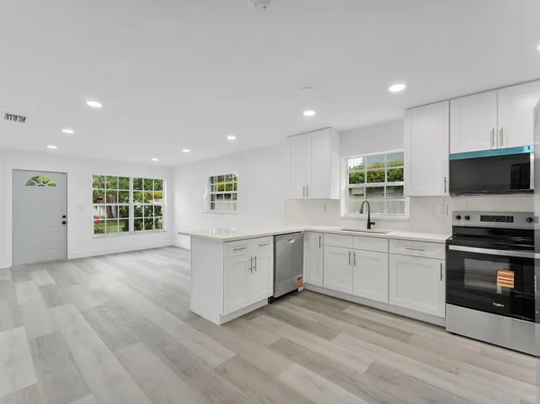 441 NW 2nd Ave, Deerfield Beach, FL 33441