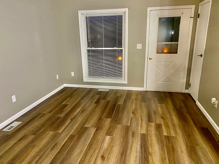 1316 Fairfax Ave — Photo 10
