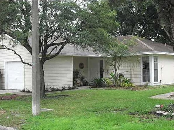 4538 Cedarwood Village Dr, Tampa, FL 33624