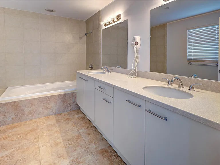 1508 SW 4th Ave — Photo 20