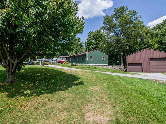 4th image of 2921 S Keck Dr