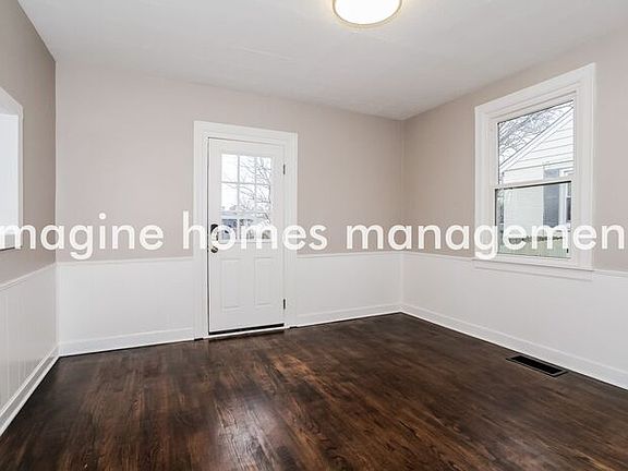 5th image of 4306 Duneden Ave