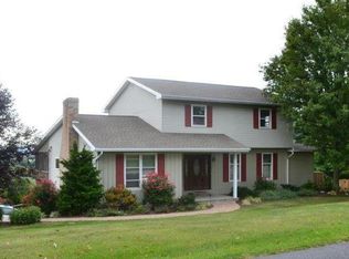 3156 Smoketown Rd, Lewisburg, PA 17837