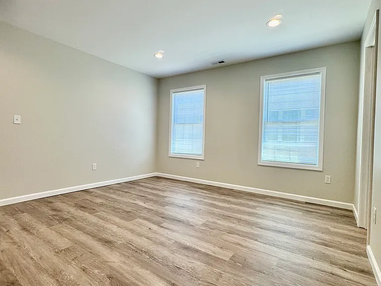 96 Duncan Ln — Photo 6