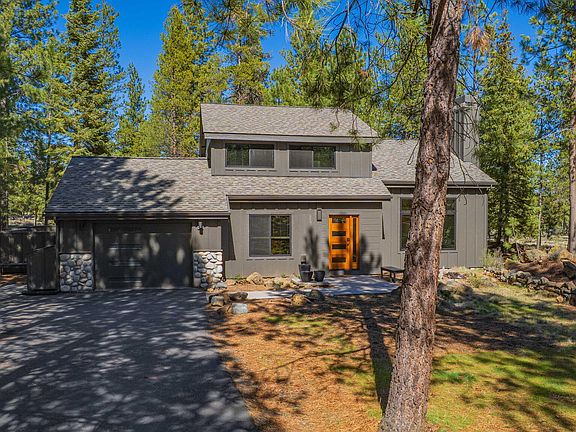 2nd image of 57548 Lark Ln #14