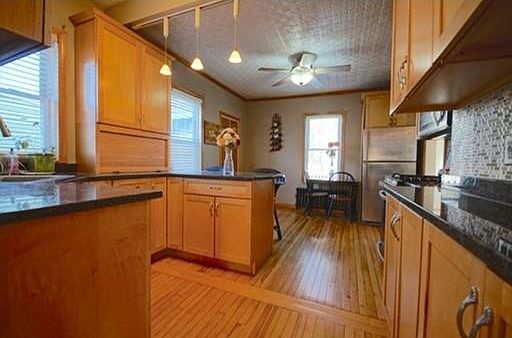 2nd image of 165 Webster St
