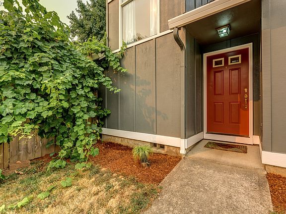 5th image of 913 NW 57th St