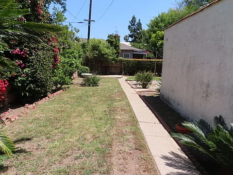 12328 Idaho Ave — Photo 19