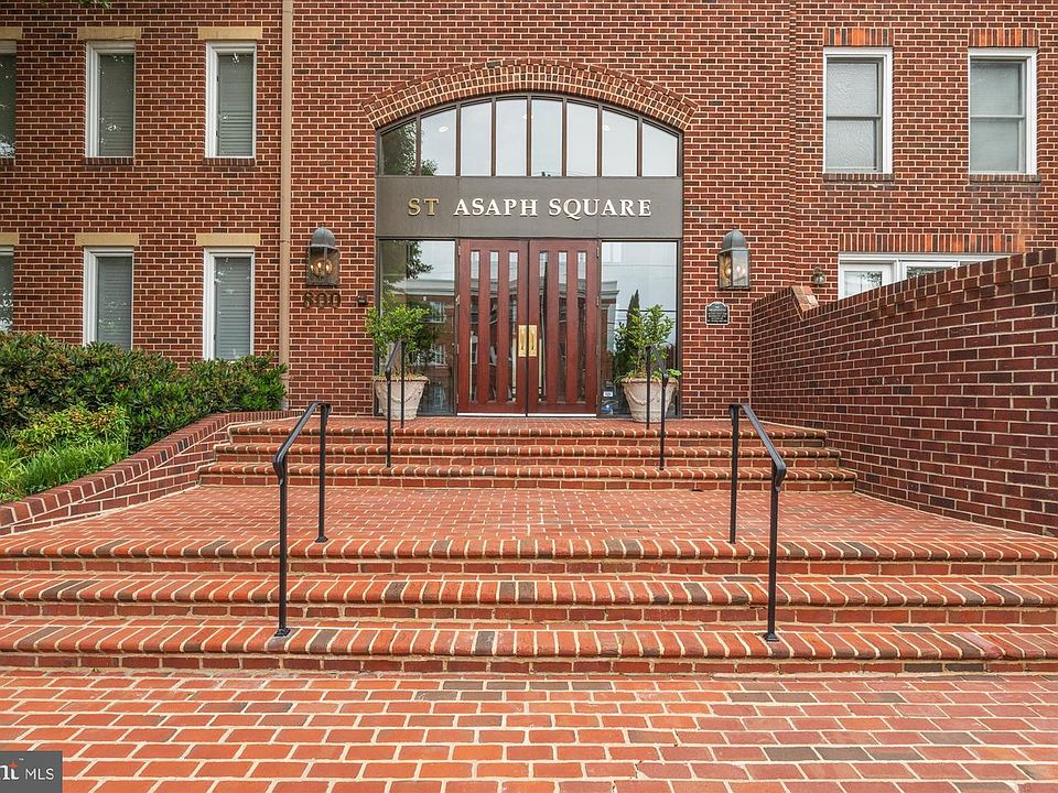 1st image of 800 S Saint Asaph St APT 303