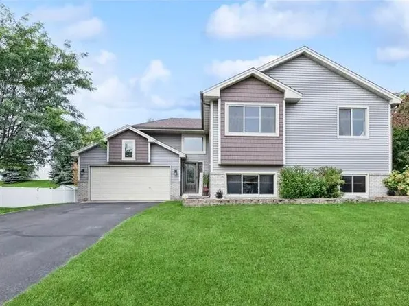 5635 Vinewood Ln N, Plymouth, MN 55442
