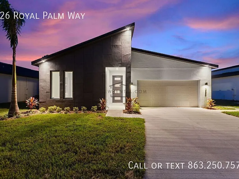 326 Royal Palm Way — Photo 3