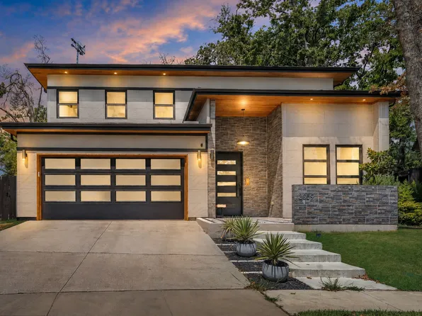 3059 Tall Oaks Ct, Denton, TX 76210