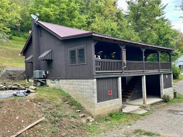 67867 Crosley Rd, Bridgeport, OH 43912