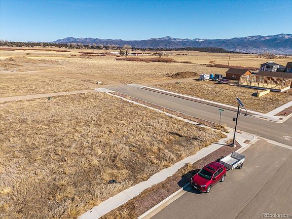 4th image of 10600 Engelmann Avenue
