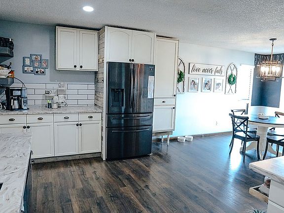 3rd image of 1144 Cactus Ct