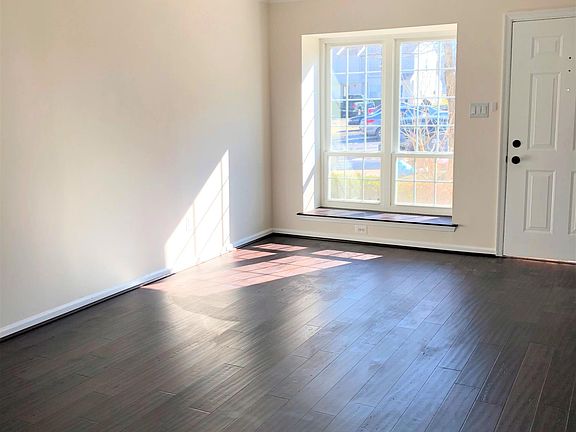 Large Living Room - Recessed Lighting with Remote Dimmers.