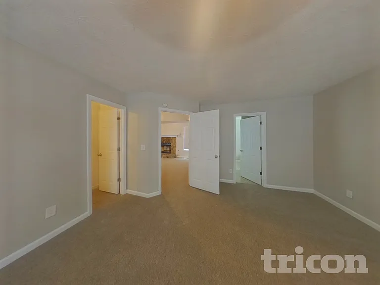 1014 Bay Ridge Dr — Photo 9