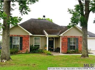 38198 Hidden Point Dr, Geismar, LA 70734