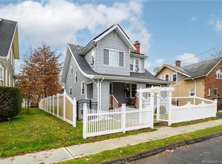 66 Montowese St, Hartford, CT 06114