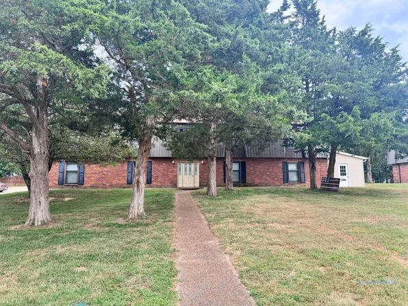 1619 Chaddsford Dr Unit B, Jefferson City, MO 65109