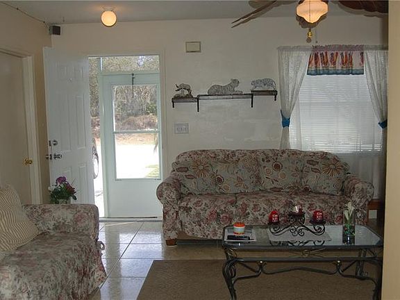 3rd image of 1714 Redfin Way