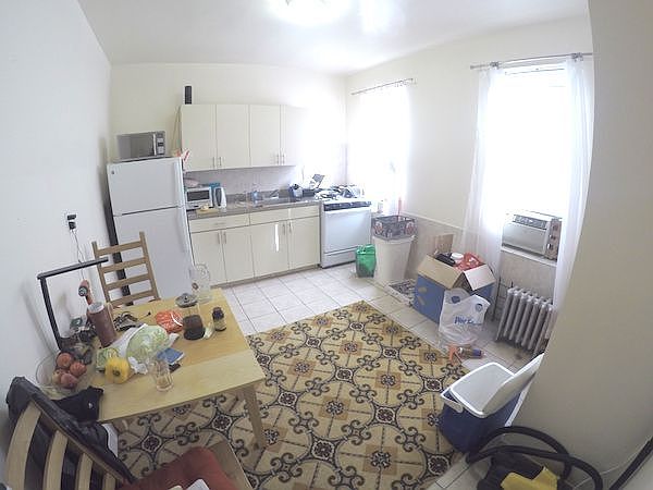1st image of 2722 23rd St APT 1F