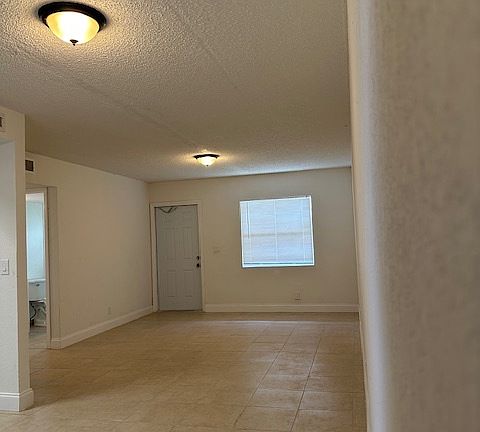 3rd image of 3225 Avenue J #O