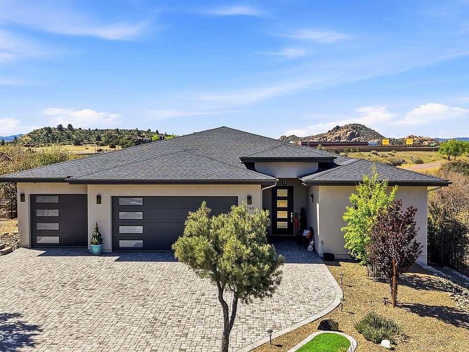 1st image of 1985 Golf View Ln