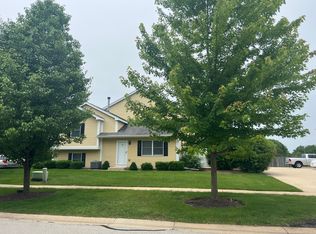 139 Spuhler Dr, Batavia, IL 60510