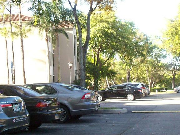 5th image of 8278 NW 24th St