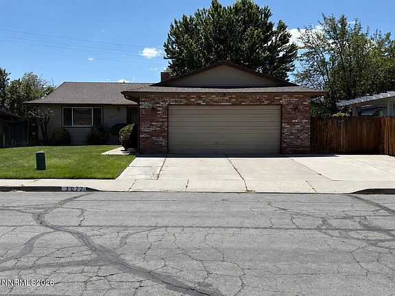 2nd image of 3077 Meadowlands Dr