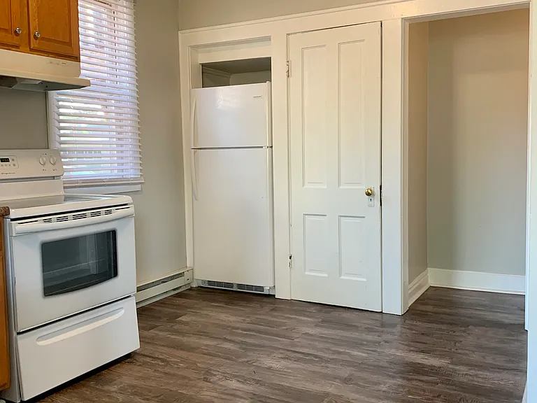 1018 Rockhill St #1 — Photo 7