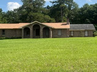 7360 Columbus Rd, Lizella, GA 31052