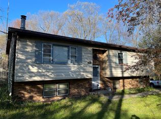 44 Moccasin View Rd, Fishkill, NY 12524