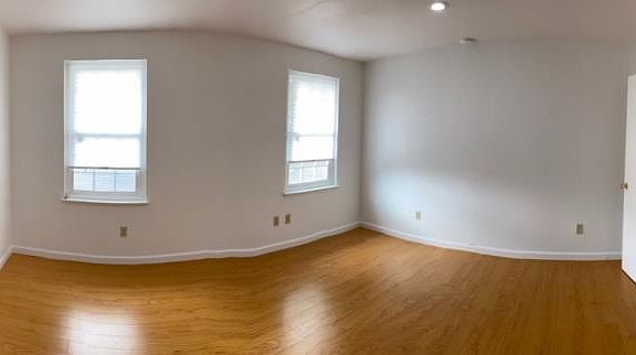 2nd image of 1093 Rymar Way
