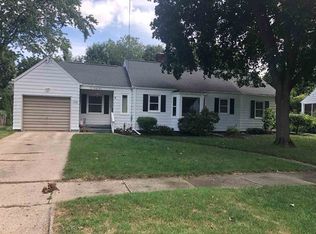 1023 S Bowen St, Jackson, MI 49203