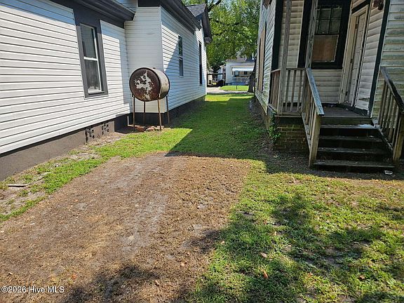 2nd image of 315 Tarboro Street NE