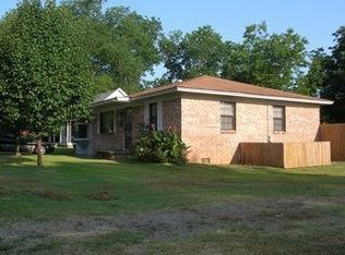 279 E 6th St, Booneville, AR 72927